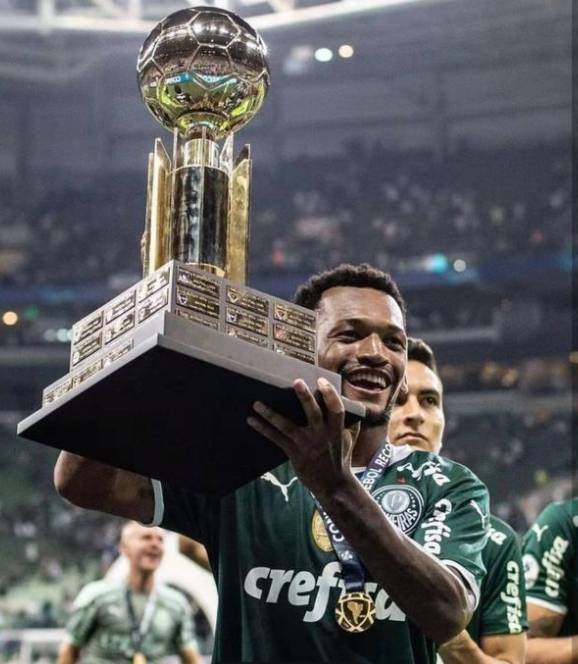 帕尔梅拉斯队长发声，誓夺世俱杯冠军荣耀的简单介绍