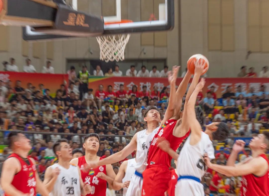 华体会在线登录-包含在浙江队赛场上演全国篮球锦标赛，封盖，引发全场沸腾的词条