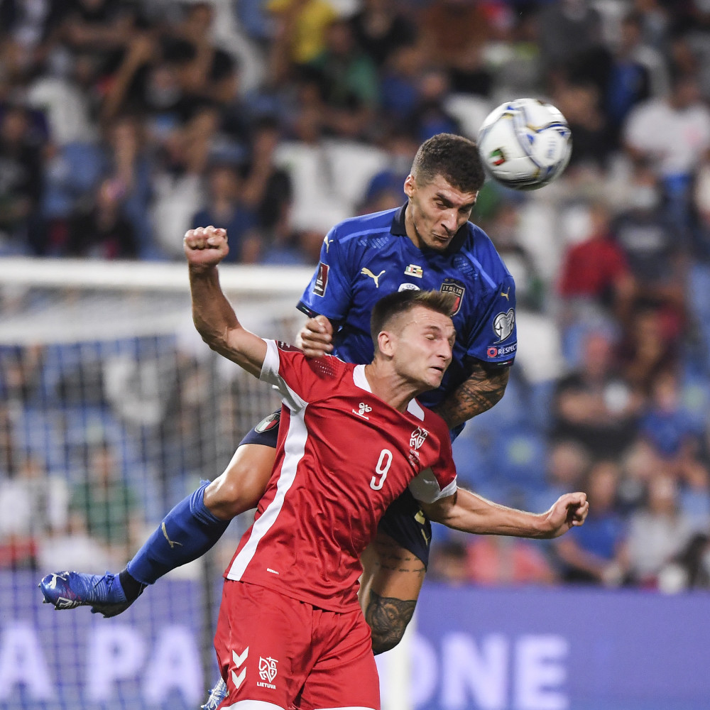 包含立陶宛队不敌瑞士，球员努力振作备战的词条