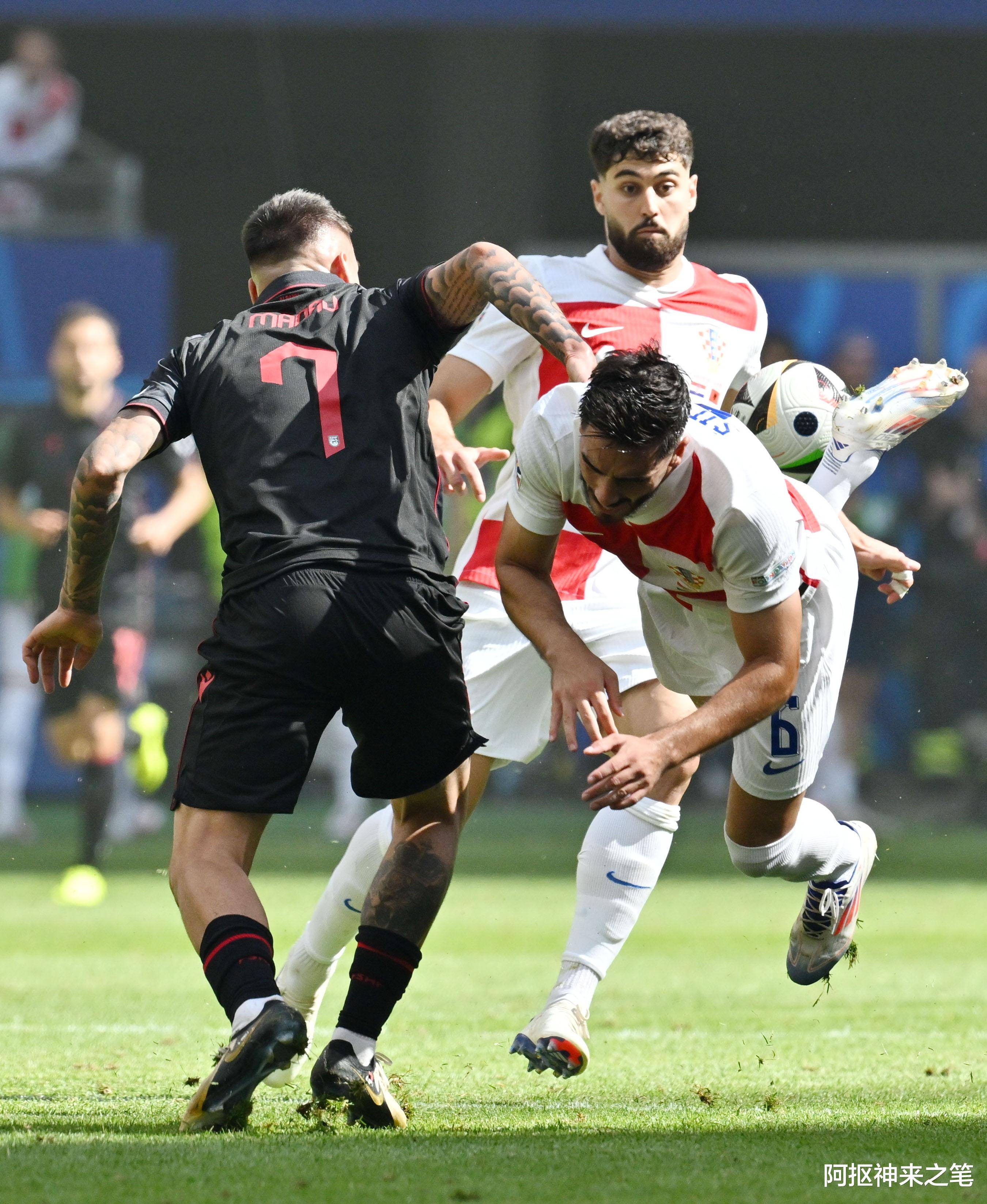 华体会网址-包含阿尔巴尼亚主场-，小组出线梦碎的词条