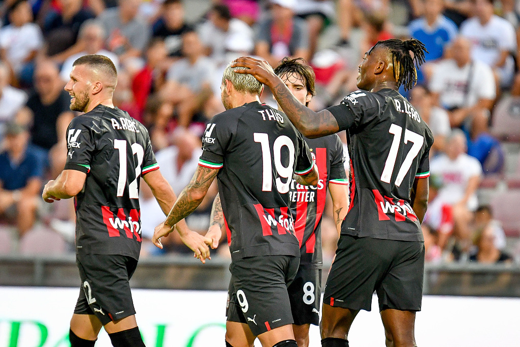 意甲豪强集结，战力全开争夺胜利