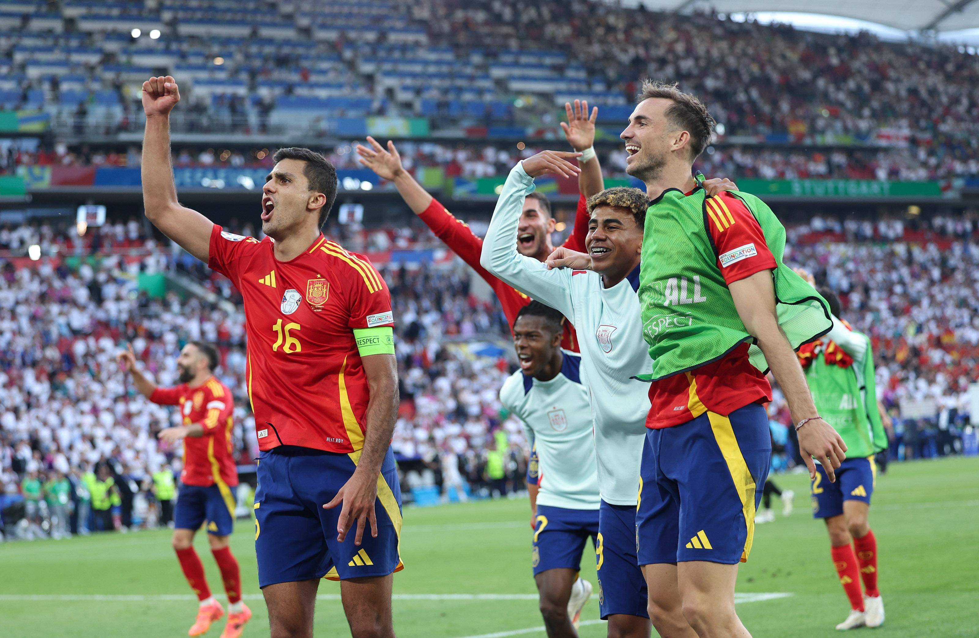 西班牙对阵瑞典，西班牙取得胜利