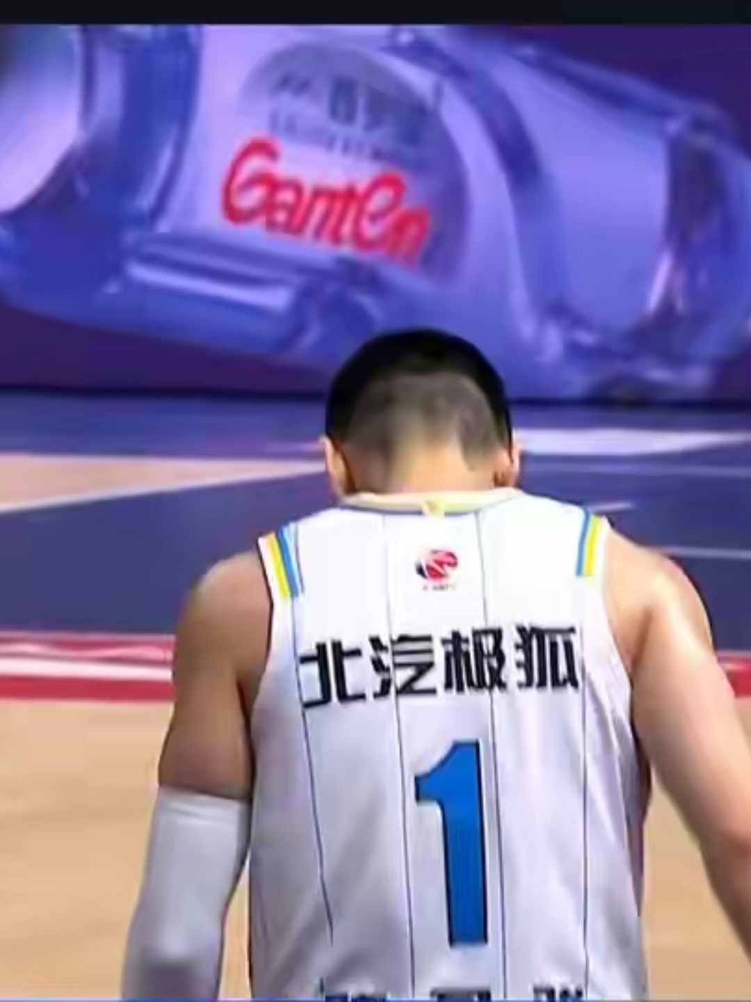 江苏龙狮队在客场绝杀北京首钢