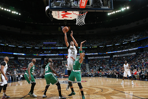 绿衫军赢鹈鹕强罚射失