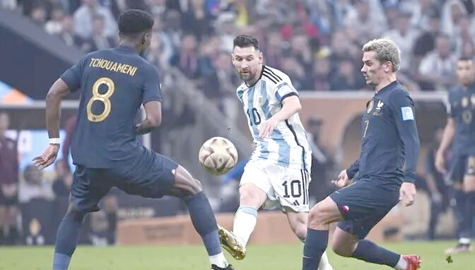 贝蒂斯客场遭遇逆转，失去胜利